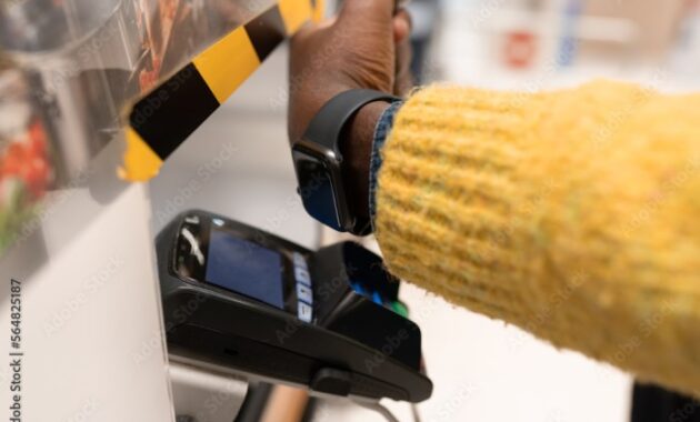 Using Smartwatches for Everyday Payments Made Easy
