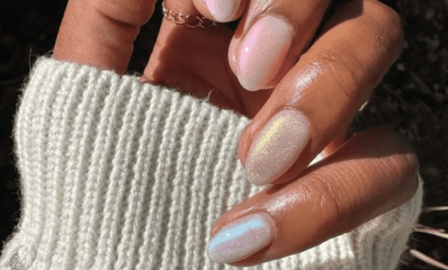 Most Popular Nail Stickers You Can Buy in 2025