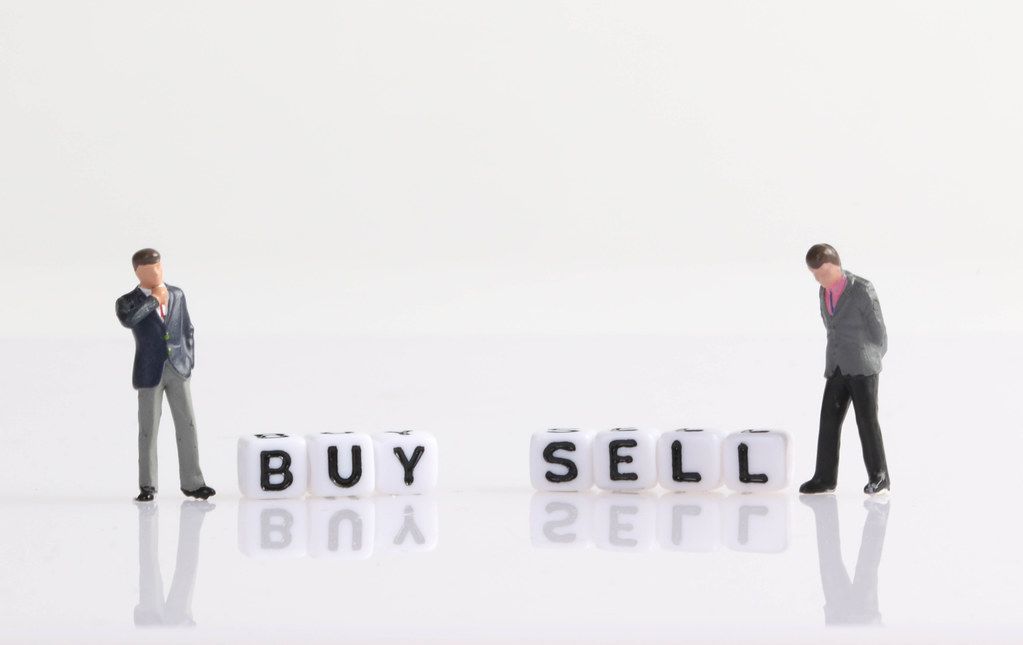 How to Sell Your Property During a Market Downturn with Confidence